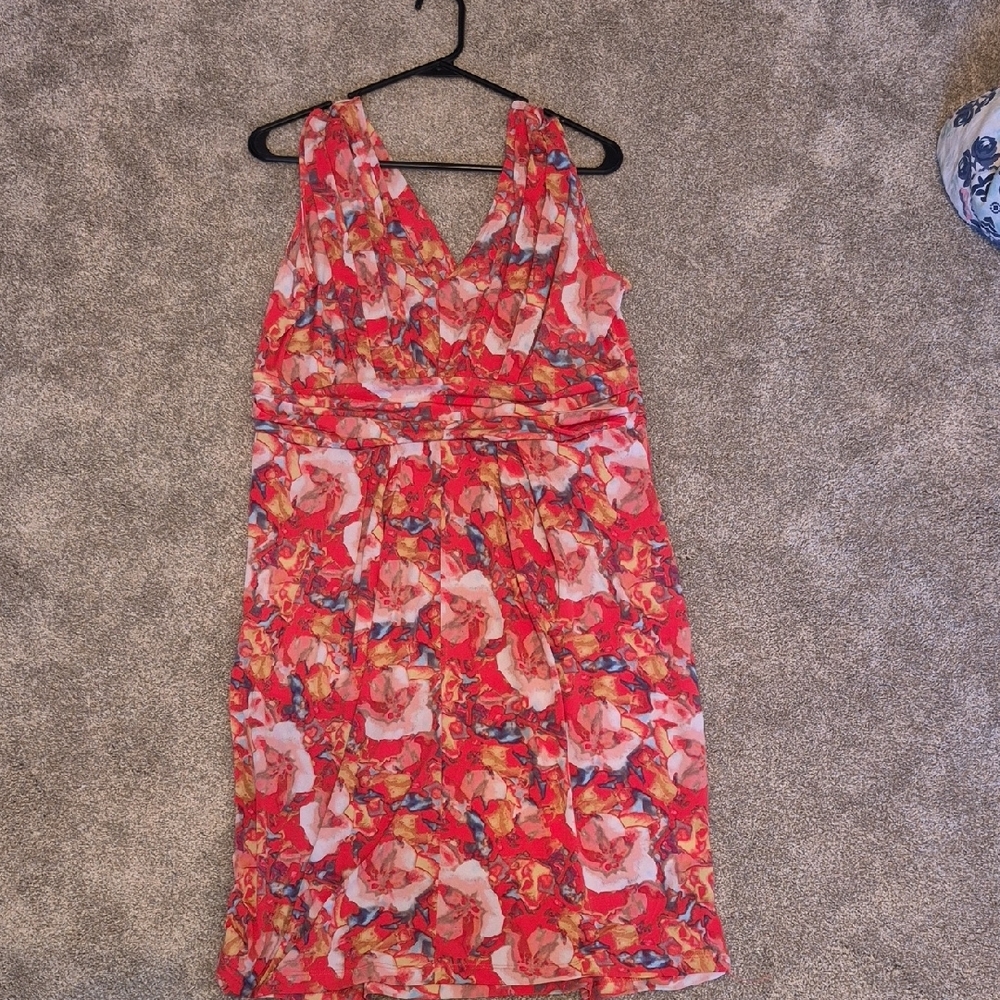 Vera Wang Floral Sleeveless Dress - Red and Pink